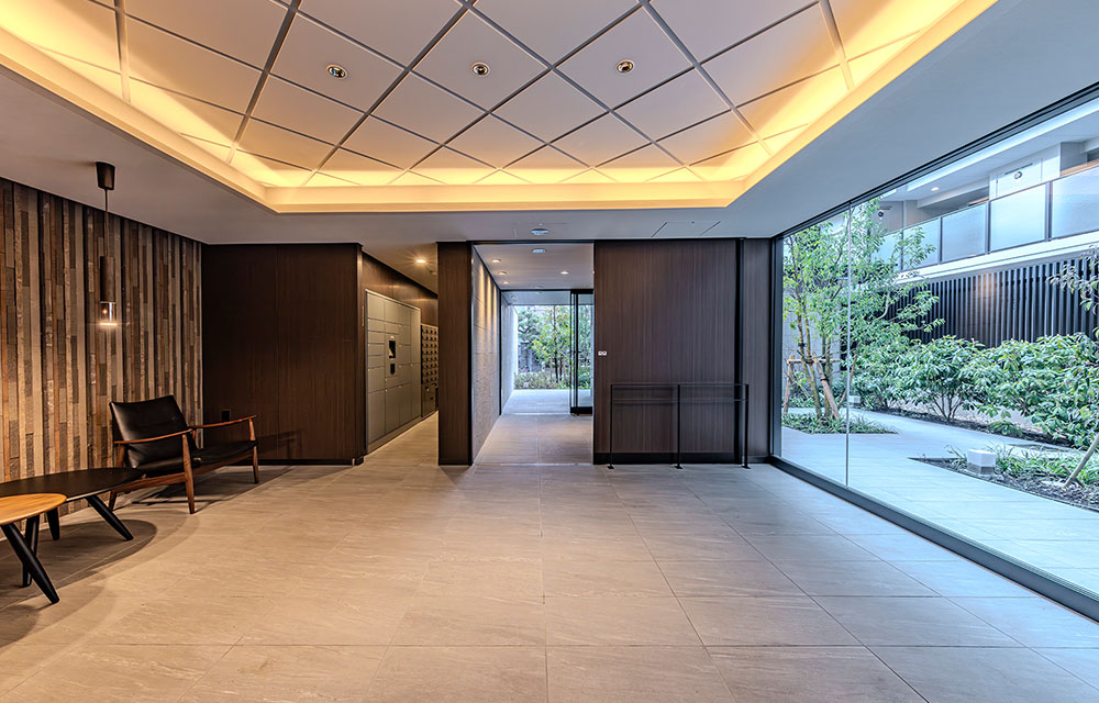 ENTRANCE